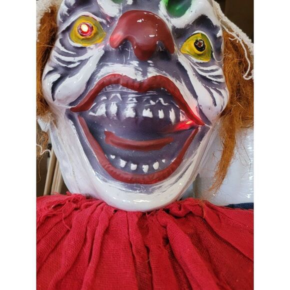 Halloween animated hanging scary clown light up pop decor - Picture 8 of 11